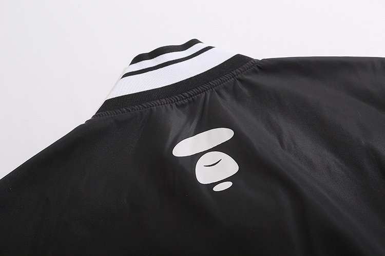 CHAQUETA BOMBER BAPE - Imagen 4