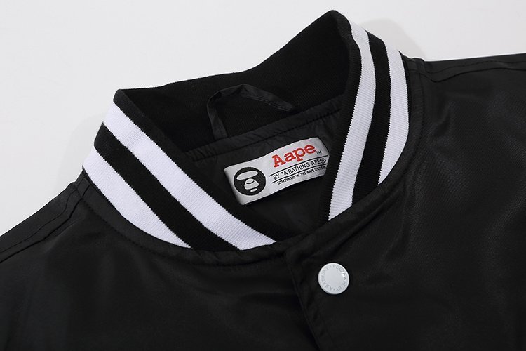 CHAQUETA BOMBER BAPE - Imagen 8