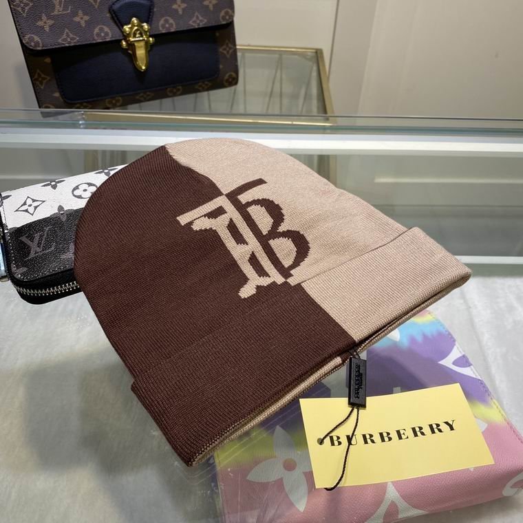 GORRO BURBERRY - Imagen 3