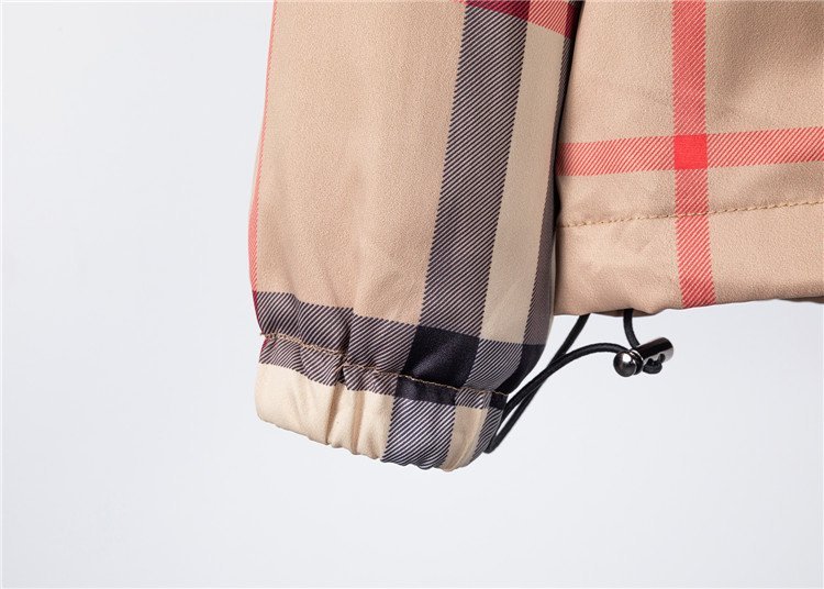 CORTAVIENTOS BURBERRY - Imagen 2