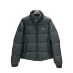 CHAQUETÓN PRADA