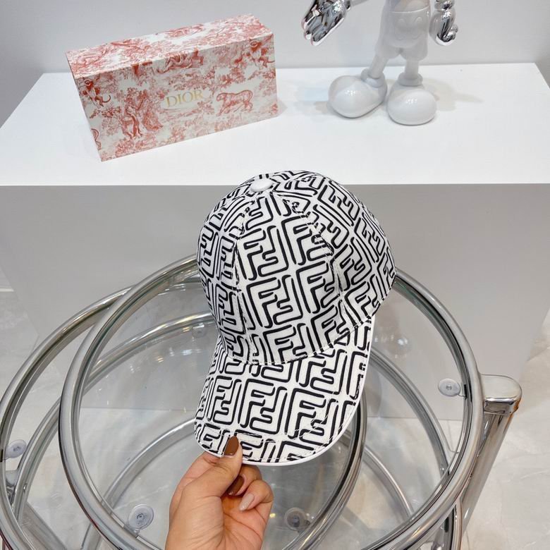 GORRA FENDI - Imagen 2