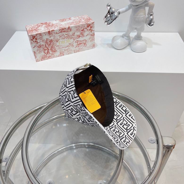 GORRA FENDI - Imagen 4