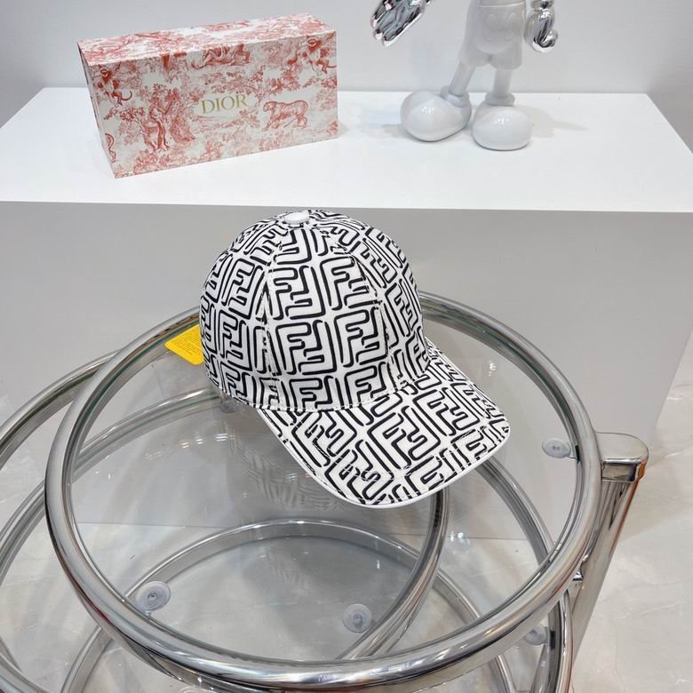 GORRA FENDI - Imagen 3