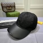 GORRA FENDI
