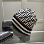 GORRO FENDI