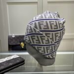 GORRO FENDI