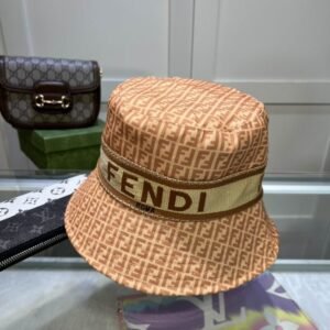 SOMBRERO FENDI