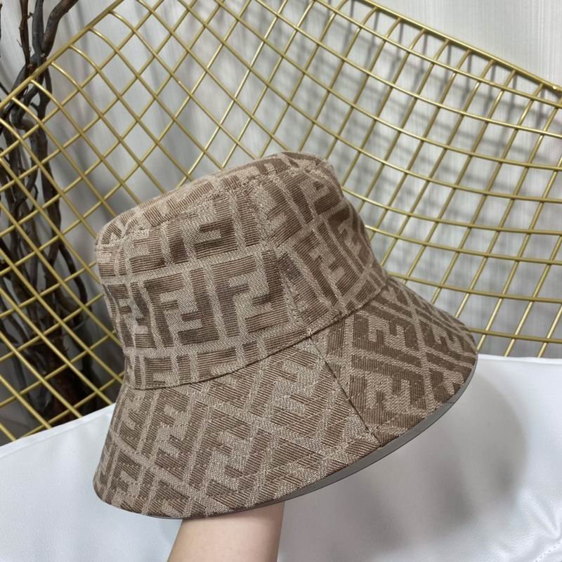 SOMBRERO FENDI - Imagen 3