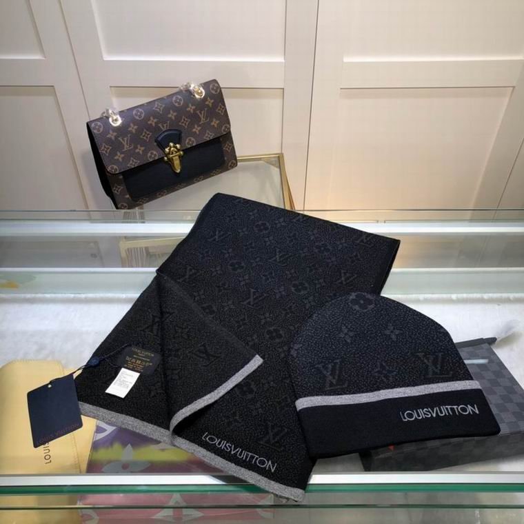 WINTER SET LOUIS VUITTON