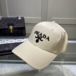 GORRA PRADA