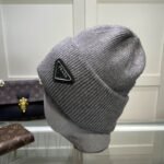 GORRO PRADA