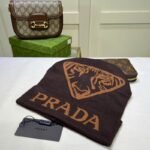 GORRO PRADA