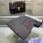 GORRO PRADA