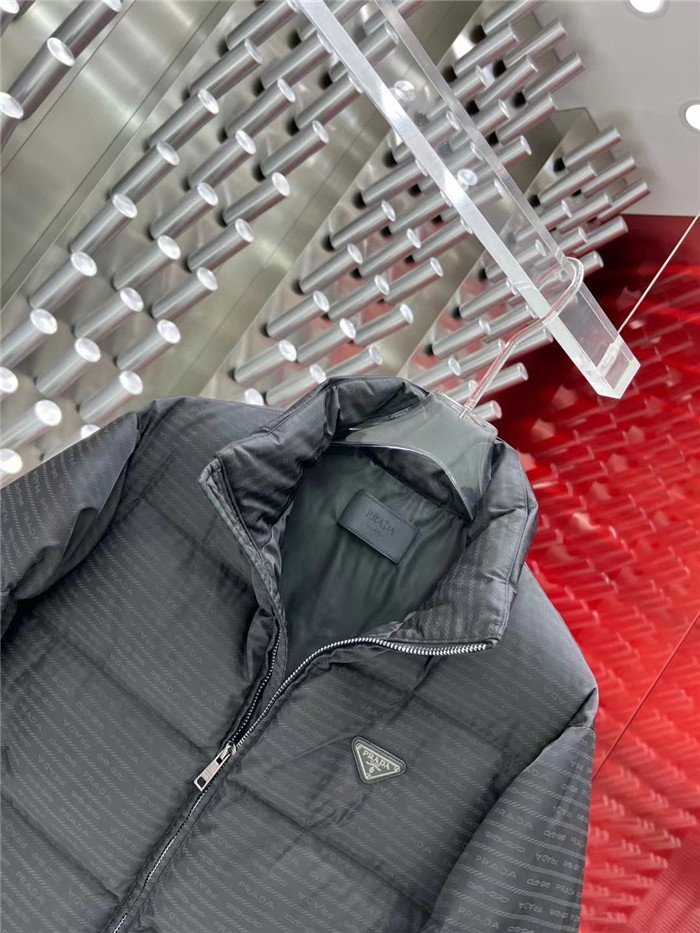 CHAQUETÓN PRADA - Imagen 5