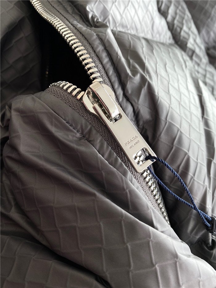 CHAQUETÓN PRADA - Imagen 7