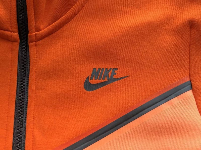 NIKE TECH FLEECE TRACKSUIT - Imagen 9