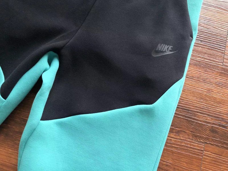 NIKE TECH FLEECE TRACKSUIT - Imagen 9
