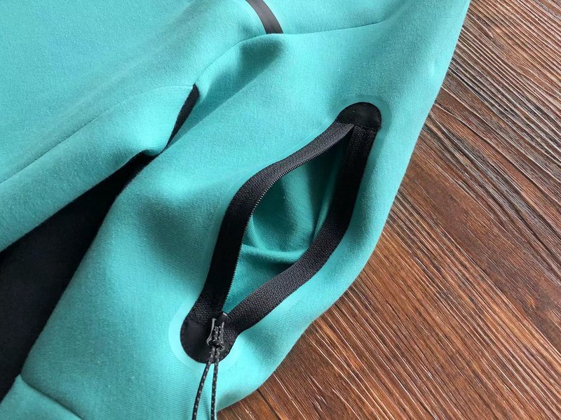 NIKE TECH FLEECE TRACKSUIT - Imagen 12