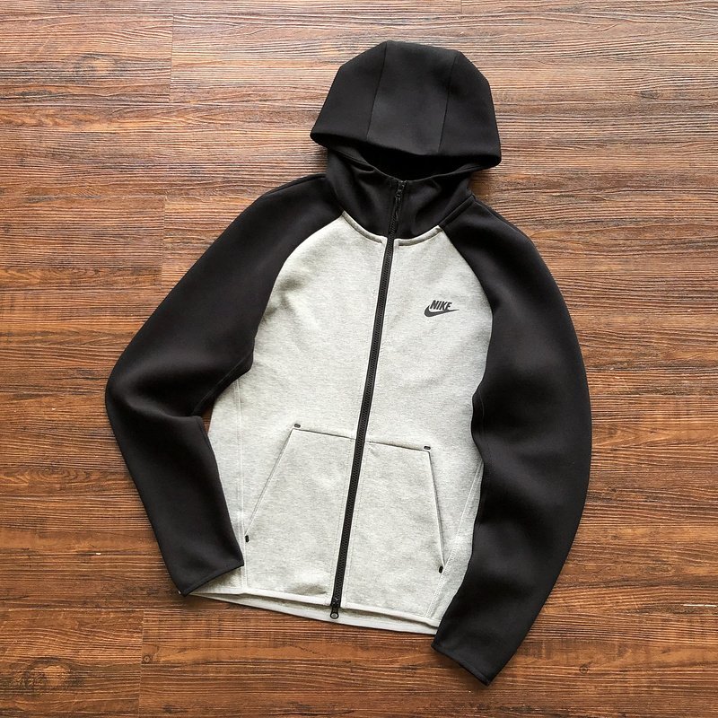 NIKE TECH FLEECE TRACKSUIT - Imagen 2