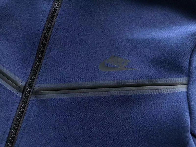 NIKE TECH FLEECE TRACKSUIT - Imagen 11