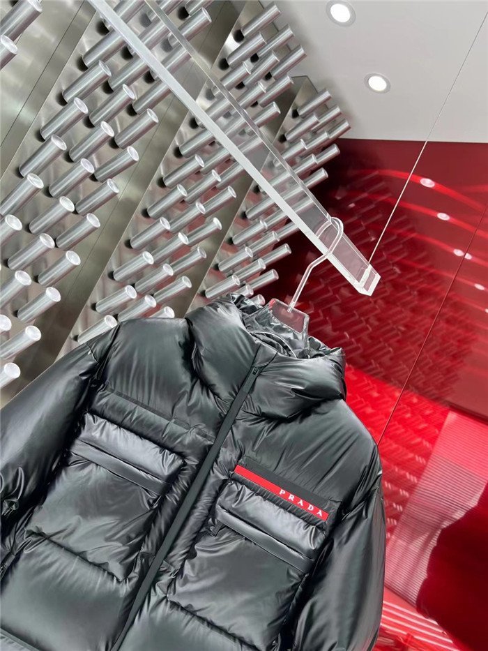 CHAQUETÓN PRADA - Imagen 2