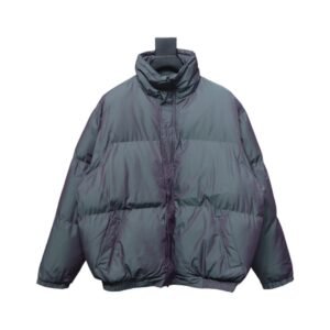 CHAQUETA FEAR OF GOD - ESSENTIALS “FLASH”