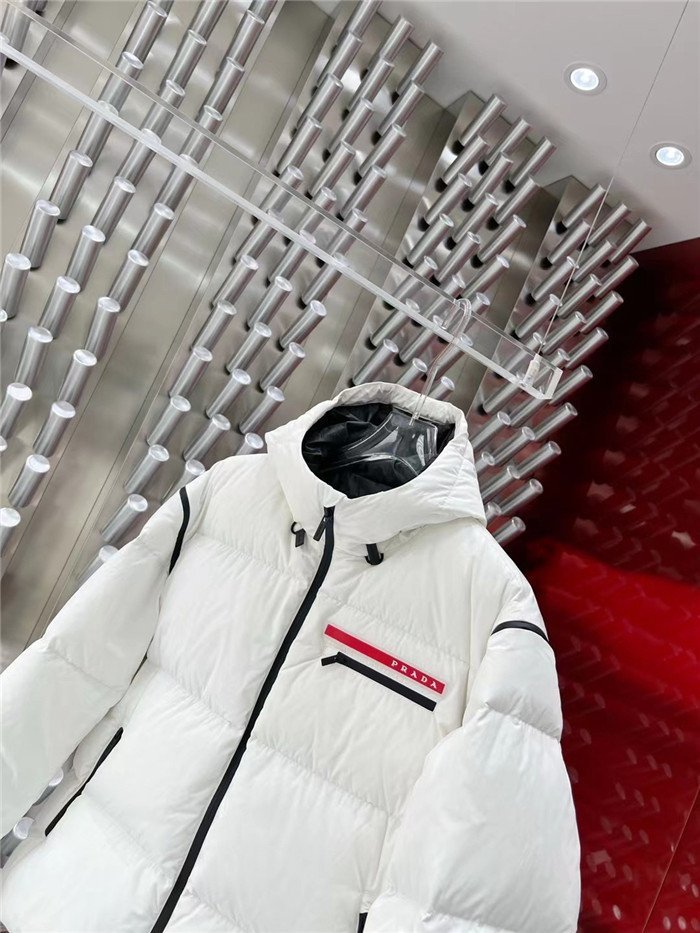 CHAQUETÓN PRADA - Imagen 3
