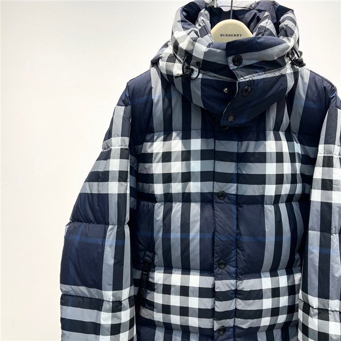 CHAQUETÓN BURBERRY - Imagen 4