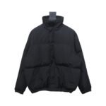 CHAQUETA FEAR OF GOD - ESSENTIALS NEGRA