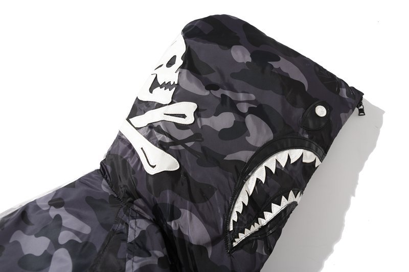 CHAQUETÓN BAPE - Imagen 3