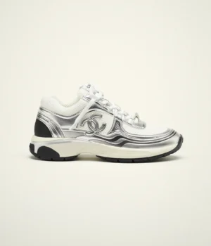 CHANEL CC RUNNER