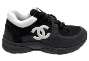 CHANEL CC RUNNER