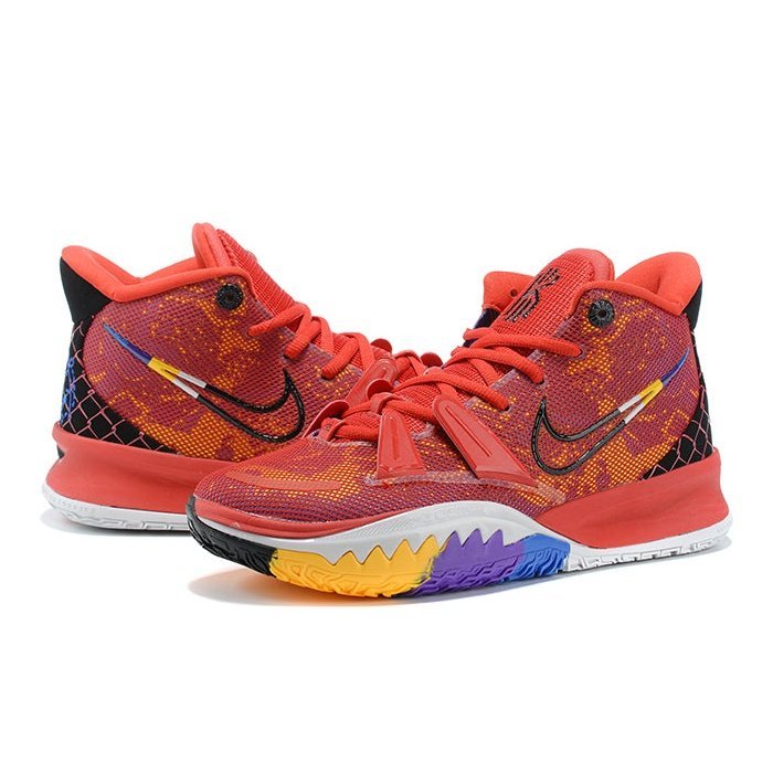 NIKE KYRIE 7 x ICONS OF SPORT RÉPLICAS - Imagen 3