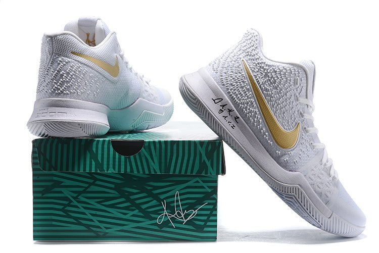 NIKE KYRIE 3 x FINALS GOLD RÉPLICAS - Imagen 3