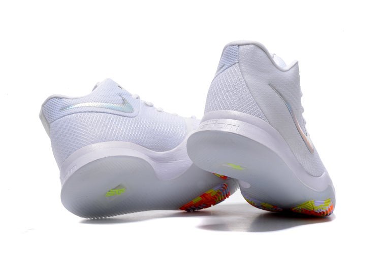NIKE KYRIE 3 x TIME TO SHINE RÉPLICAS - Imagen 3