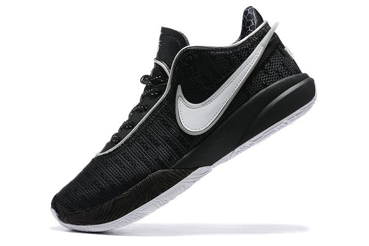 NIKE LEBRON 20 'BLACK WHITE' - Imagen 6