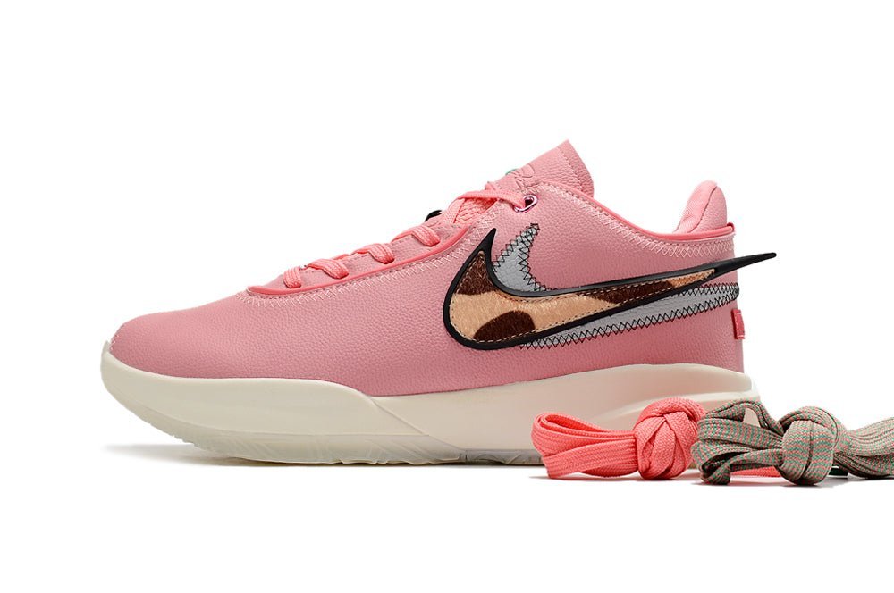 NIKE LEBRON 20 'PINK DIAMOND' - Imagen 4